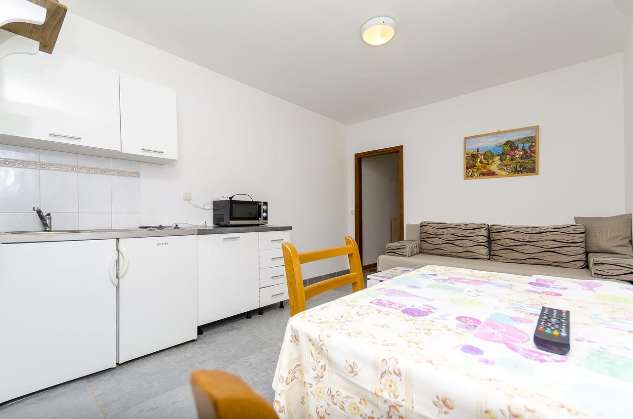 Apartments Mirko I Anda Donji Okrug Exterior foto